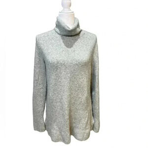 J.Crew Everyday Wool Blend Turtleneck Sweater Gray Size M